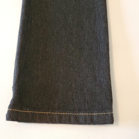 Selling Women's Black Skinny Jeans - Picture 9 of 9